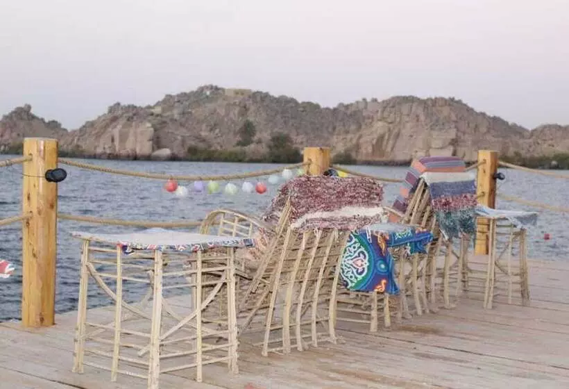 پانسیون Ajilika