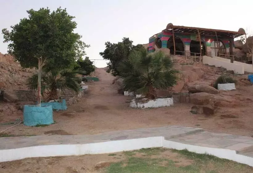 پانسیون Ajilika