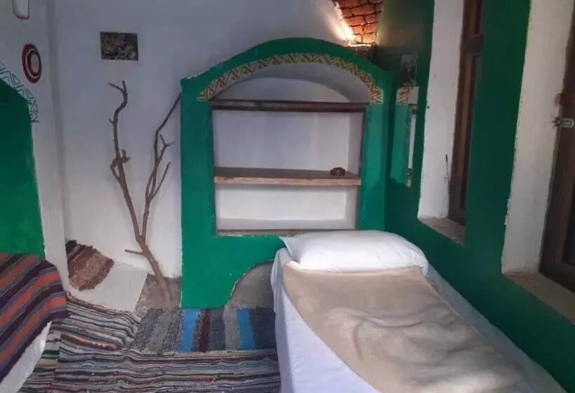 پانسیون Ajilika