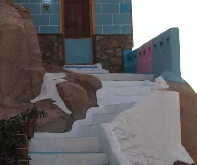 پانسیون Ajilika