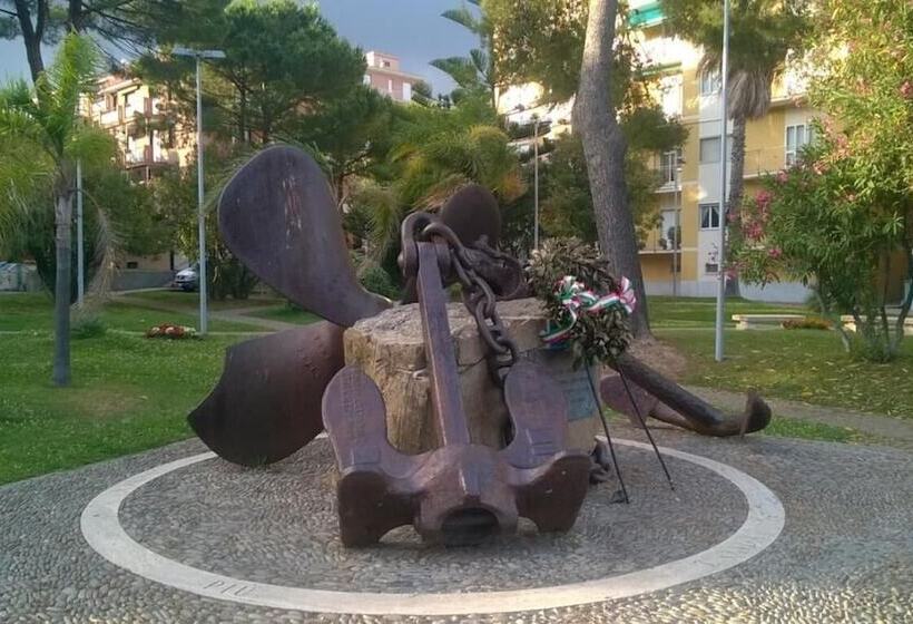 膳宿费 Wonderfull Liguria