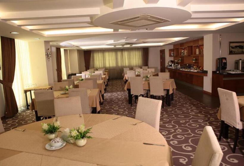 هتل Akkoc Boutique