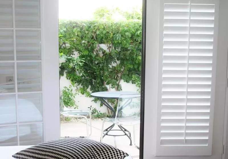 Hotel Alcazar Palm Springs