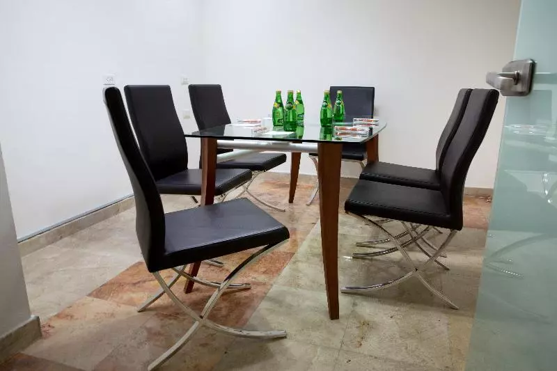 בית מלון כפרי Ambiance Suites