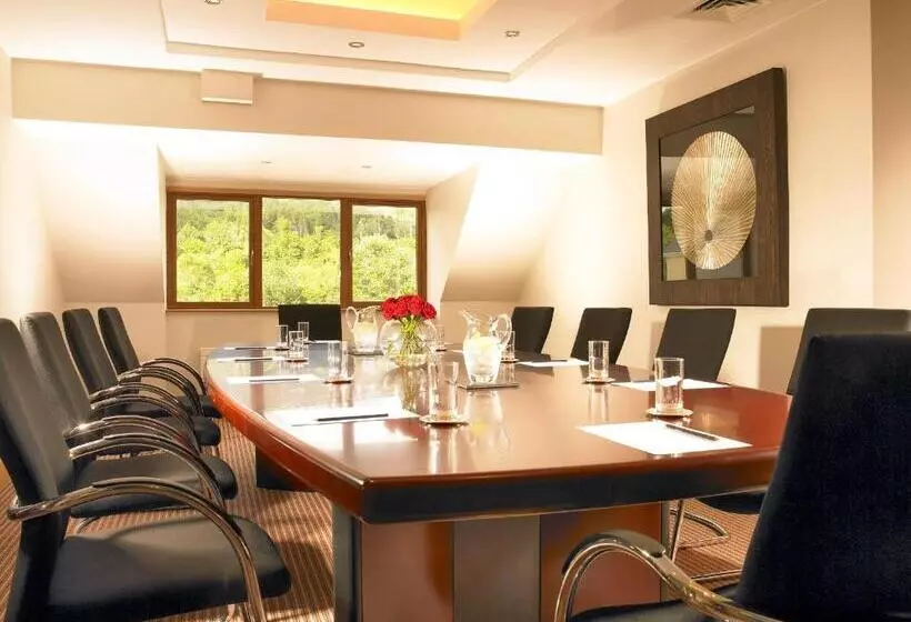 Отель Glengarriff Park