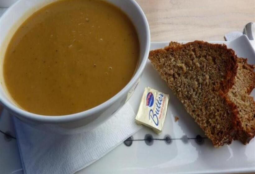 فندق Glengarriff Park