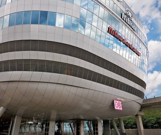 فندق Hilton Frankfurt Airport