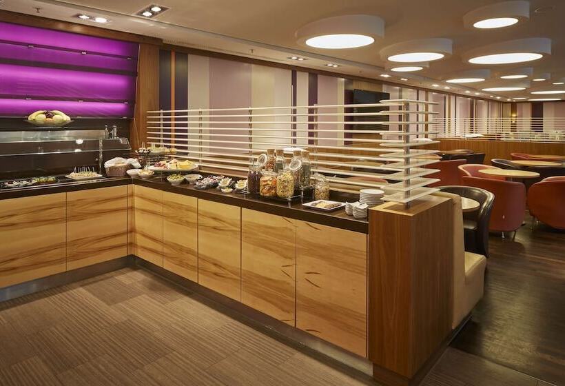 فندق Hilton Frankfurt Airport