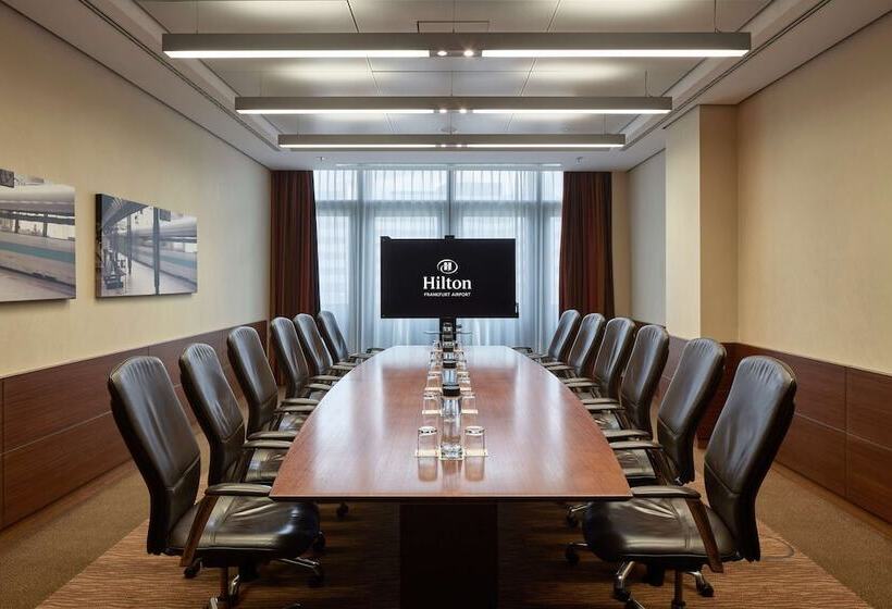 فندق Hilton Frankfurt Airport