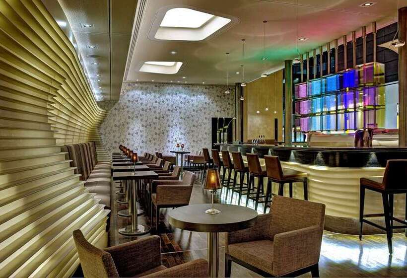 فندق Hilton Frankfurt Airport