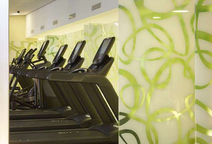 فندق Hilton Frankfurt Airport