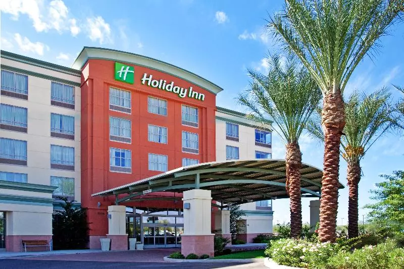 هتل Holiday Inn & Suites Phoenix Airport, An Ihg
