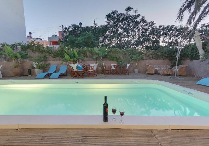 בית מלון כפרי Lotus Rise