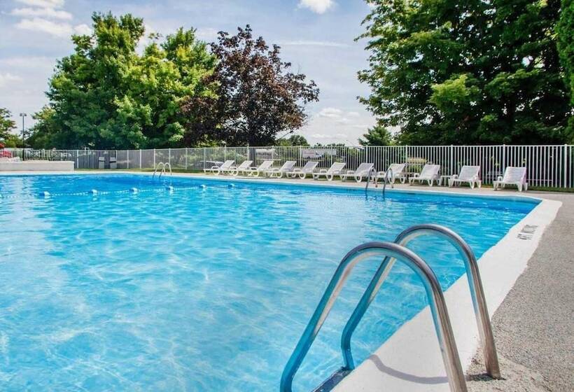 فندق Parkview Inn And Conference Center