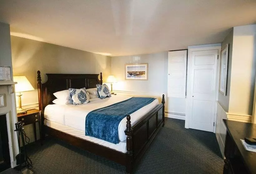 هتل The Inn At Mystic