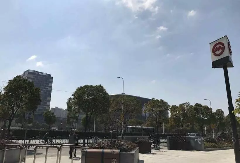 The Qube Hotel Shanghai  Close To Pudong International Airport And Disney Land