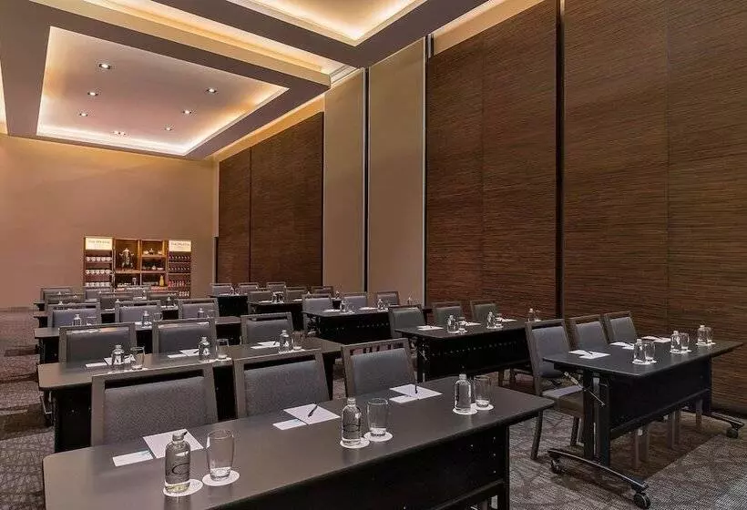 هتل The Westin Santa Fe, Mexico City