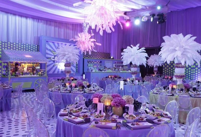 Отель The Westin Santa Fe, Mexico City