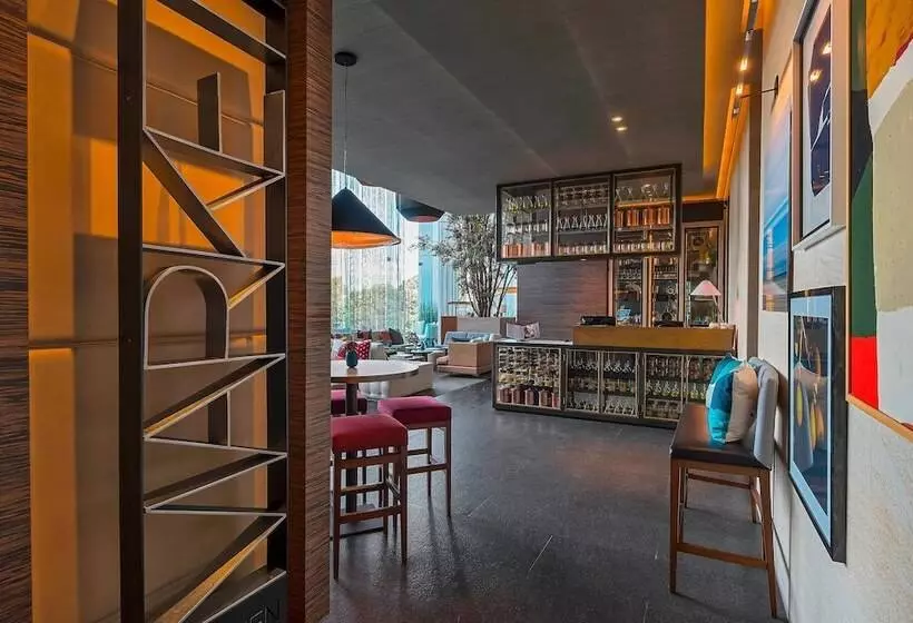 هتل The Westin Santa Fe, Mexico City