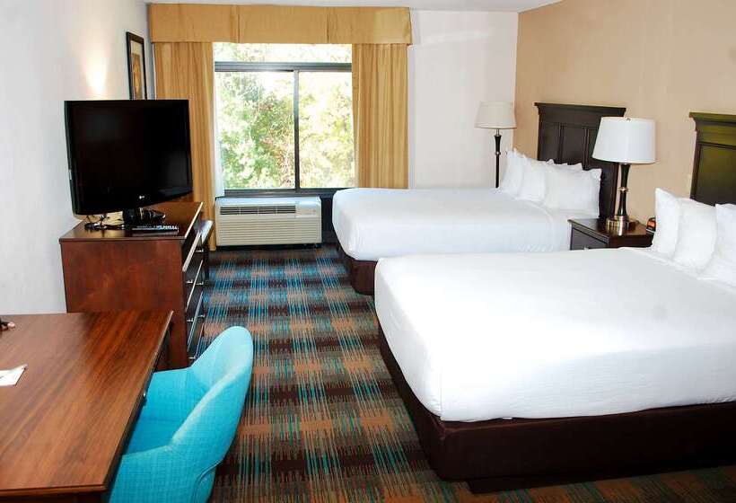 فندق Spark By Hilton Charlotte Tyvola I 77