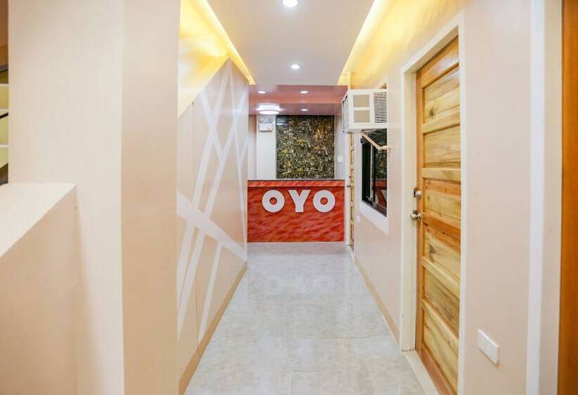 בית מלון כפרי Jrja Suites By Oyo Rooms