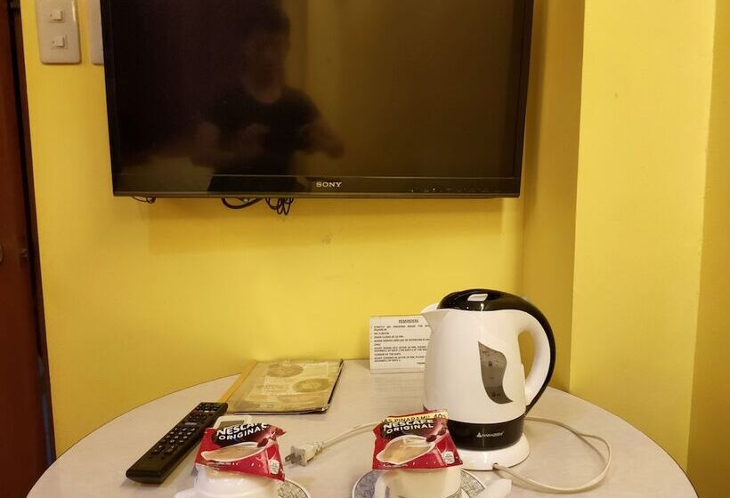 فندق Southpoolside Tourist Inn