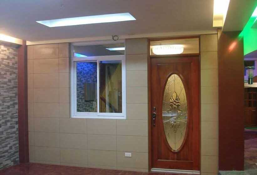 فندق Southpoolside Tourist Inn