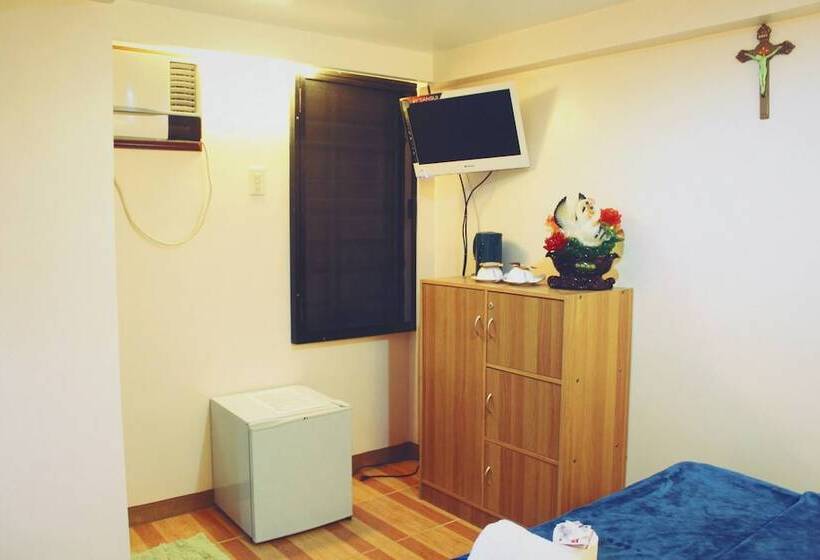 فندق Southpoolside Tourist Inn