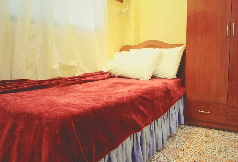 فندق Southpoolside Tourist Inn