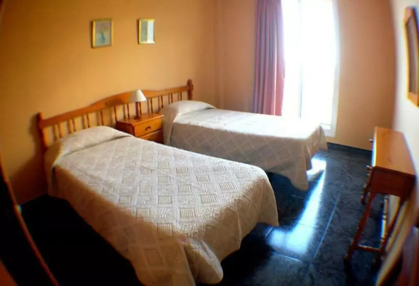 Apartamentos Jucar