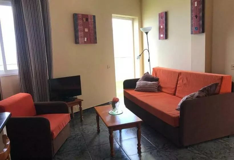 Apartamentos Jucar
