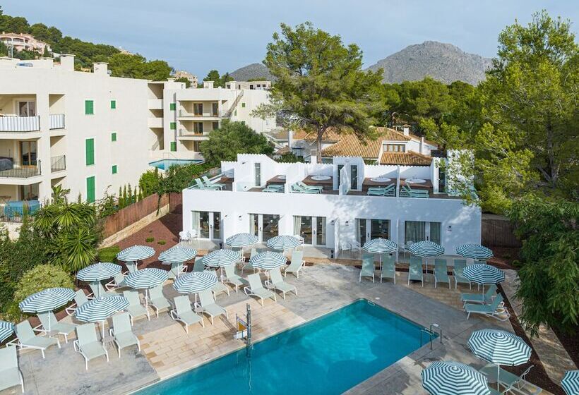 Cabot Las Velas Apartments