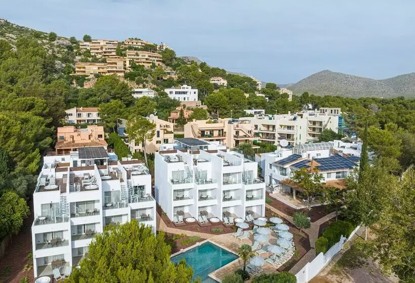 Cabot Las Velas Apartments