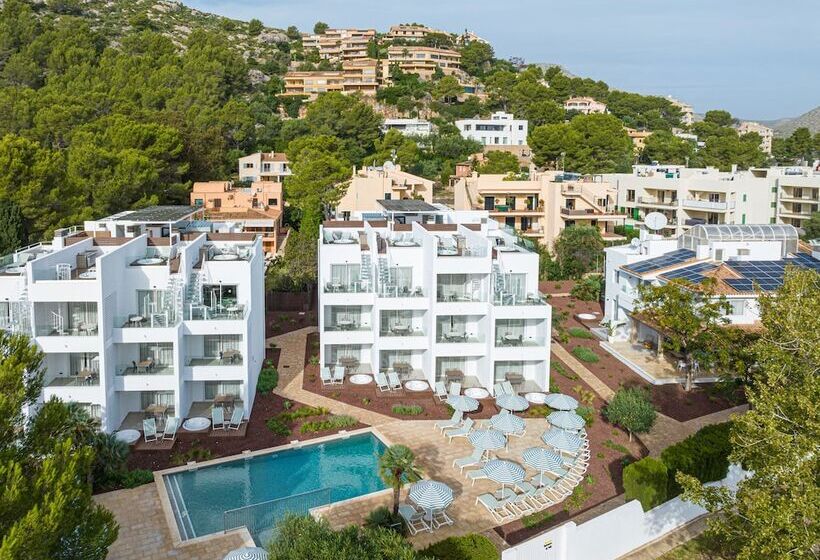 Cabot Las Velas Apartments