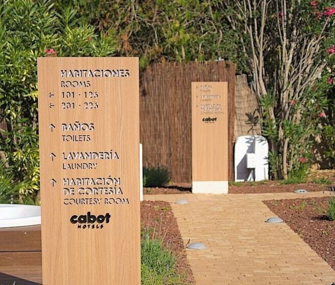 Cabot Las Velas Apartments