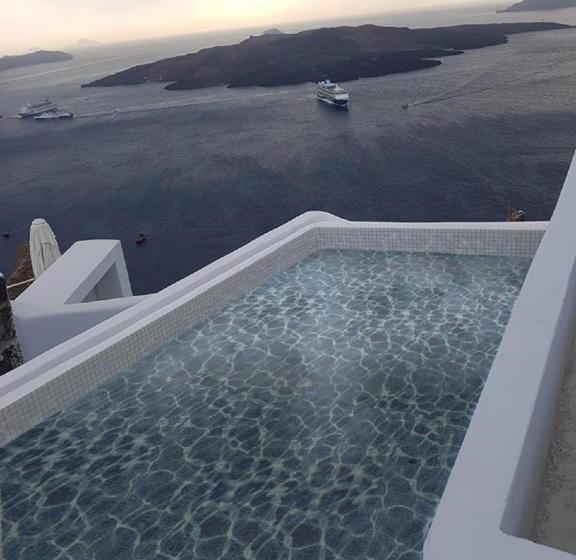 Hotel Adamant Suites