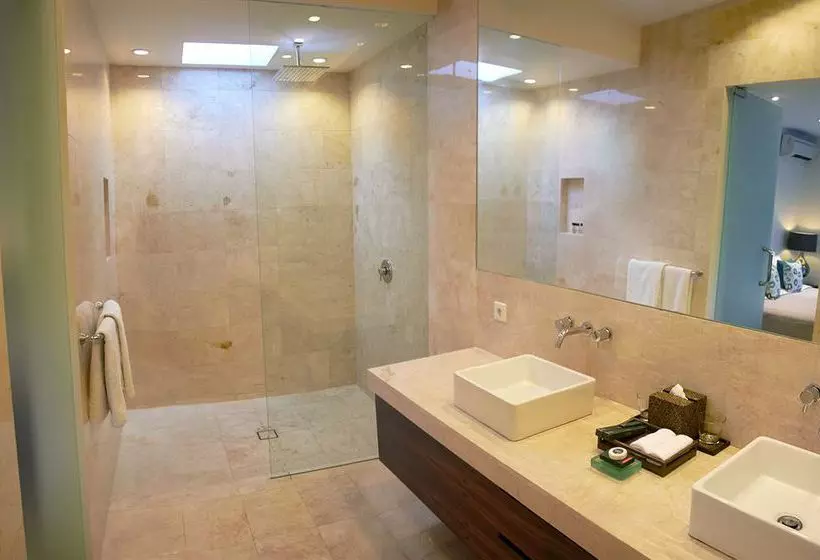 בית מלון כפרי Ahimsa Estate