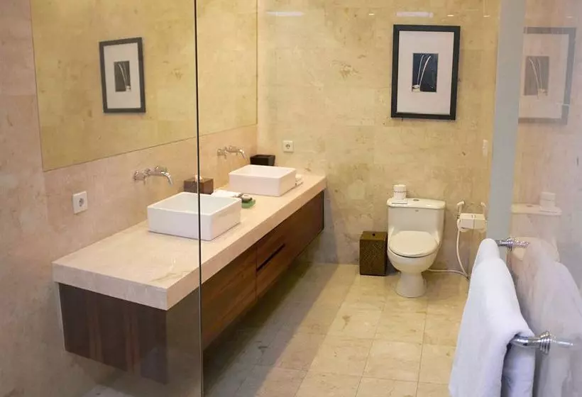 בית מלון כפרי Ahimsa Estate