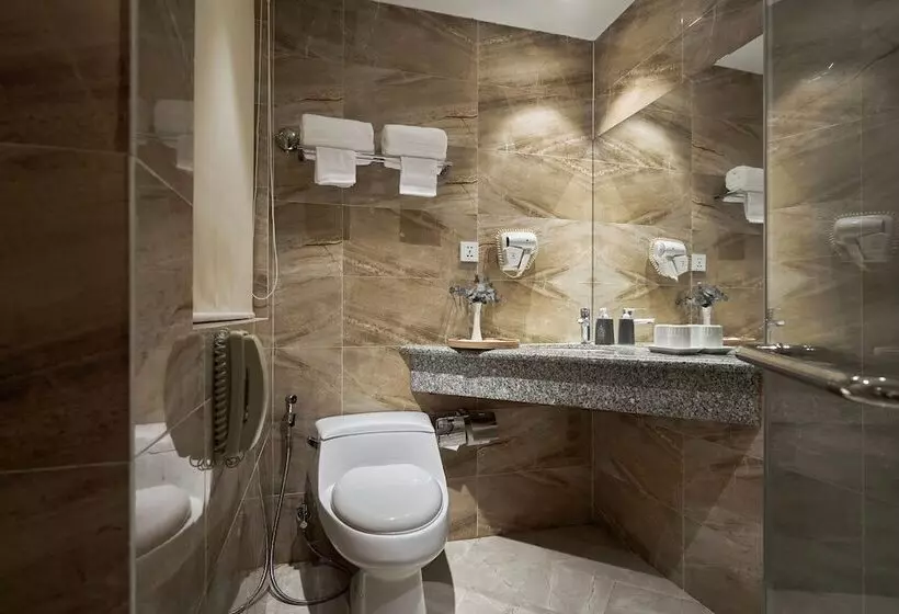 Sky Gem Hotel   Ben Thanh