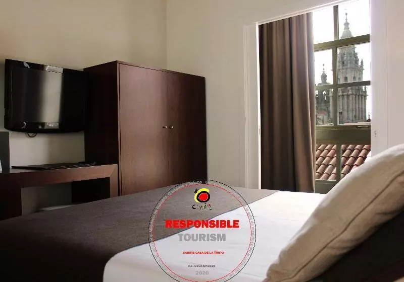 هتل Carrís Casa De La Troya