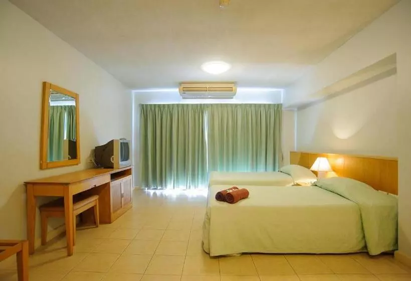 ホテル Diamond City Place