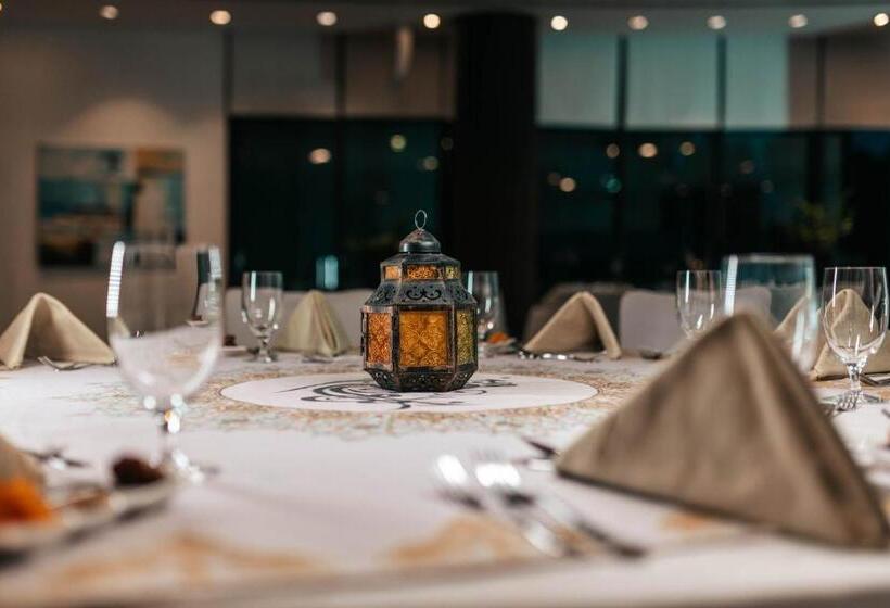 فندق Holiday Inn Abu Dhabi, An Ihg