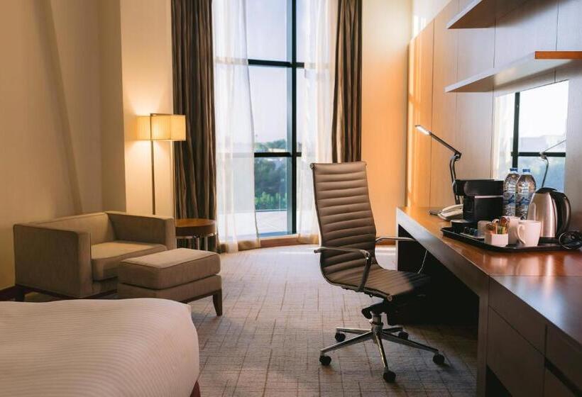 فندق Holiday Inn Abu Dhabi, An Ihg