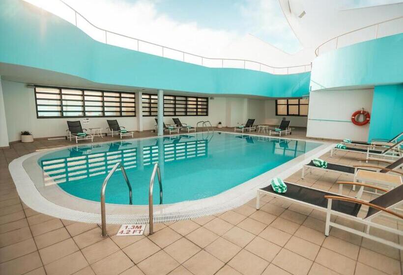 فندق Holiday Inn Abu Dhabi, An Ihg