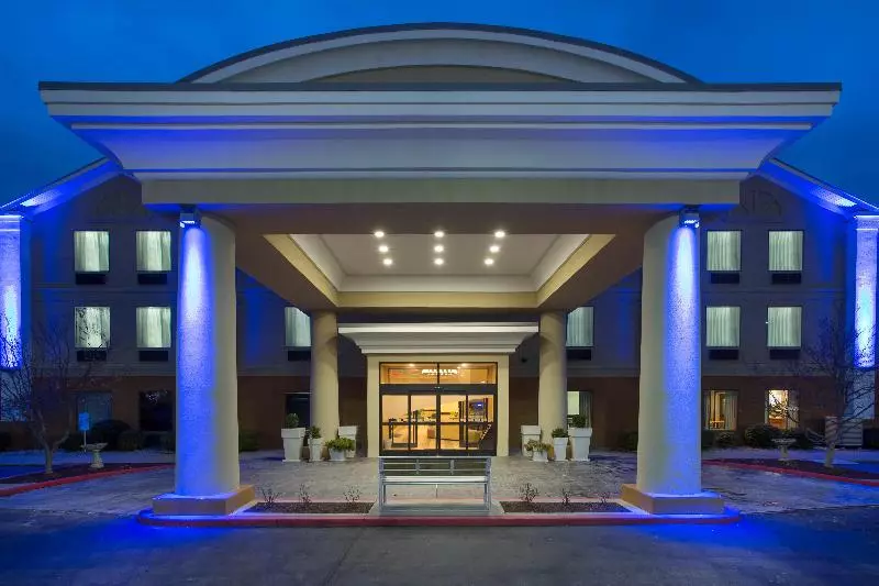 Отель Holiday Inn Express Lexington Southwest Nicholasville, An Ihg