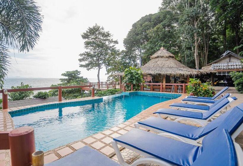 בית מלון כפרי Koh Jum Resort