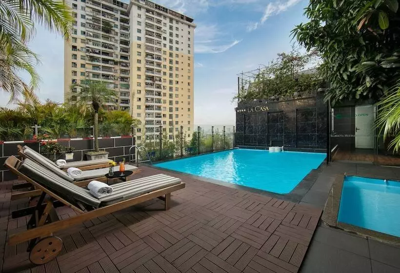 ホテル La Casa Hanoi