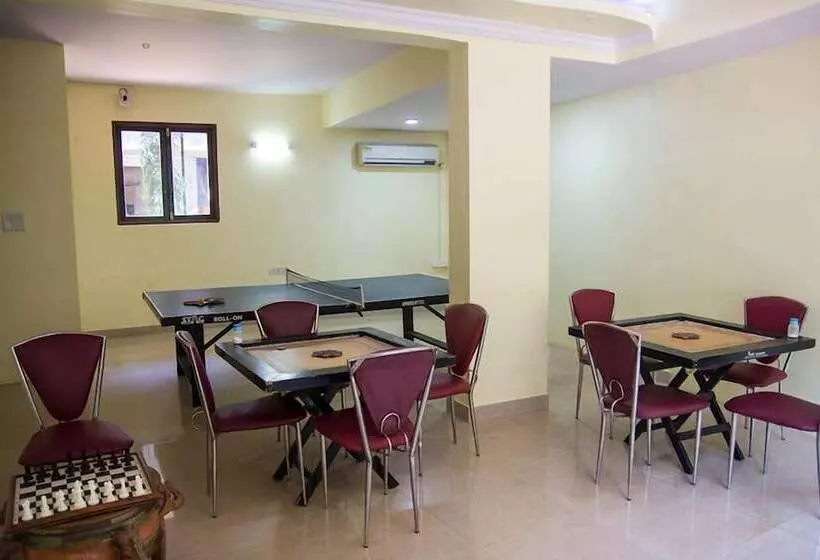 Hotelli Nazri Resort