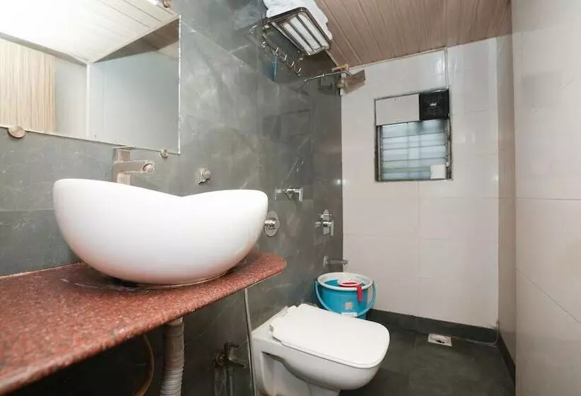 בית מלון כפרי Neelkiran