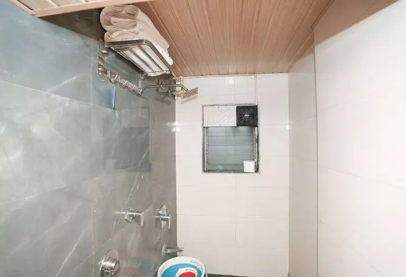 בית מלון כפרי Neelkiran